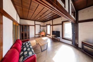 Ura Otaru Montparnasse Inn - Otaru - 0