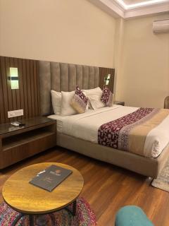 New Hotel Broadway - Varanasi - 4