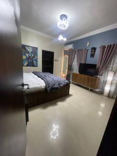 2 BEDROOM HOME AWAY FROM HOME WITH - 1 BEDROOM Option - Sagisa - 8