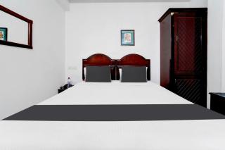 Super Collection O Chalai Bazaar Near Railway Station formerly Galaxy Inn - Trivandrum - 6