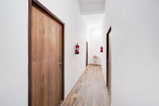 Hotel O Samrat palace - 1