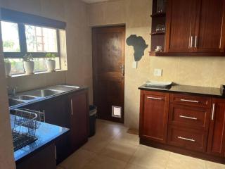 Whispering Waves - Serene Langebaan Getaway with Breathtaking Views - Langebaan - 7