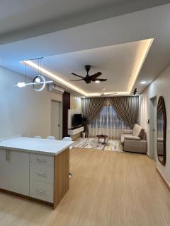 Julia HavenStay - Sepang - 0