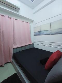 Shore residence Tower D moa ecom view cozy bedroom - Manila - 2