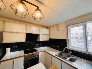 Charming 3-Bedroom, Bow, London - Londen - 4