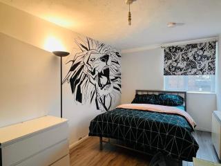 Charming 3-Bedroom, Bow, London - Londen - 0