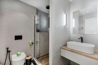 Bask - Glamorous 2 Bedroom Apartment in Athens - Atene - 2