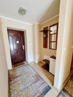 Cozy open space home near Old city center of Timisoara with private parking space - Timişoara - 8
