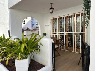 Luma Royal Appartament -Port Royale- - Los Cristianos - 2
