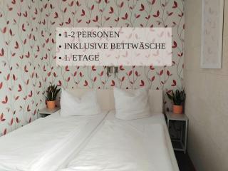 Haus Krabbe Apartments, für 1-2 Personen, Hunde kostenfrei willkommen, kostenfreier Parkplatz, zwischen Bremerhaven und Cuxhaven gelegen - Wremen - 8