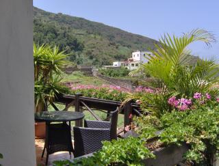 Apartment mit privatem Balkon und Meerblick im rustikalen Stil - 3