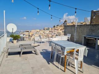 Mineo Townhouse with incredible views of Mt Etna - Mineo - 5