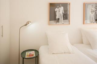 Stylish Home With Private Patio by LovelyStay - Lissabon - 7