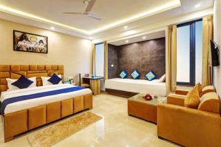 Hotel Golden Era-Near Shopprix Mall - Noida - 9