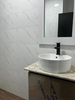 Delacroix Apartment - Idimu - 4