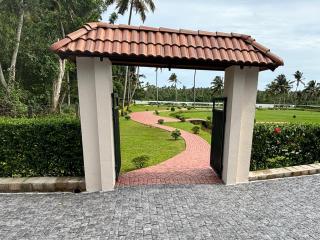STILL WATERS - A HILL COUNTRY HOTELS & RESORTs - Varkala - 3