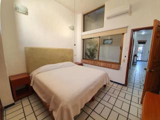 Cozy & Bright Apartment Near The Beach and Close Walk To Malecon - Puerto Vallarta - 1