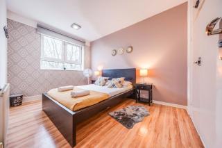 Leo's Place in Mile End 2 Double Beds, 1 Bunk Bed, Max 6, Spacious, Ideal for Families - Londres - 9