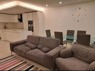 Stunning 3 Bedroom St Julians - St Julian's - 4