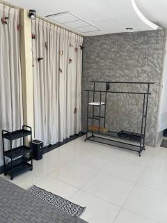 MAIKHAO ISLANd HOUSE - - 6