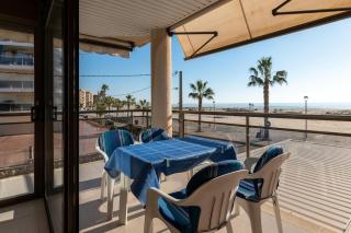 AT118 Front view beach, pool, airco, wifi, parking - Torredembarra - 0