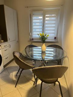 Beautiful apartment in a top location - Frankfurt am Main - 3