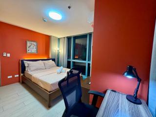 BGC One Uptown 2bedroom with balcony and 1 free parking - Manila - 4