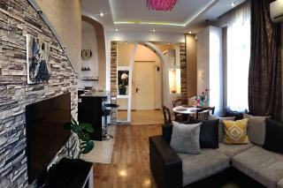 Apartment in an elite house In old Tbilisi - 3