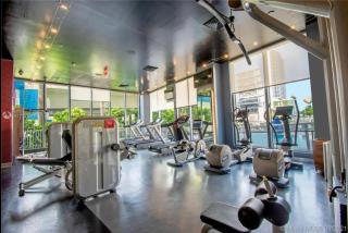Charming 2 Bedroom Apt with Pool & Beach Service 2808 - Hallandale Beach - 7