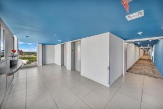 Charming 2 Bedroom Apt with Pool & Beach Service 2808 - 4