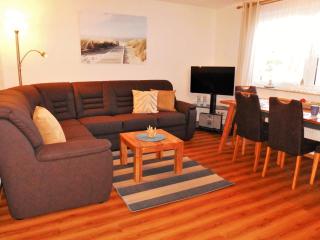" HAUS ROSI " - Reihenhaus 2 - Strandnah - Ruhig - WLAN - Parkplatz - Grillplatz -Waschmaschine - - Grömitz - 6