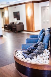 Best Western Premier Toronto Airport Carlingview Hotel - Toronto - 9