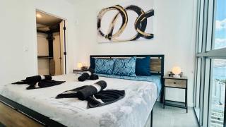Sky-High oasis heated Pool & Gym Miami Skyline Vista - Miami - 6