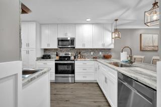 Edgewater Beach Resort stay at Cozy Beach Getaway! - Panama City Beach - 6