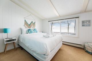 Lakeshore Luxe - Williamsburg - 6