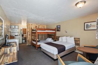 Birch Glen Hotel - Cascade - 8