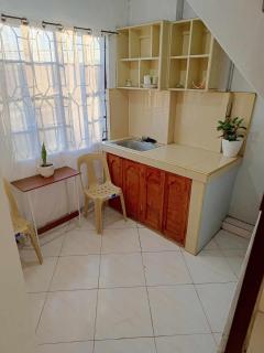 1 bedroom with overlooking city views - 4