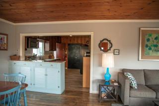 Views of Ocean and Iconic Morro Rock, Beach Cottage - Morro Bay - 3