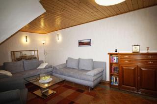 Ferienhaus Strandlatscher FeWo 03 mit Balkon und Meerblick - Wiek auf Rügen - 6