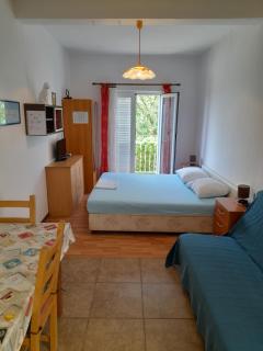 Feliks-Studio with balcony - 4