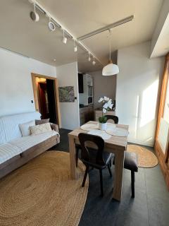 Vue montagne 2 lits Queen Morillon - 9