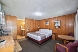 Birch Glen Hotel - Cascade - 9