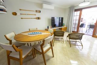Casa em condomínio com piscina, Wi-Fi e garagem - 7