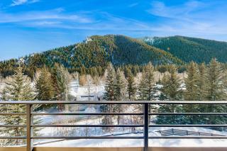 Limelight Base Camp Condo. Ski, bike, & adventure! - Ketchum - 8