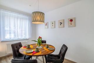 Ferienwohnung am Enzufer mit Balkon in Bad Wildbad im Schwarzwald - 4