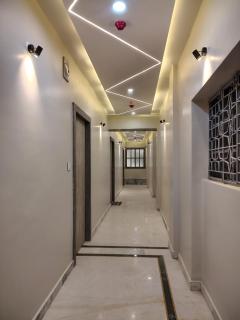 Haritwal Guest House - Benares - 5