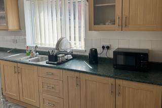 Hartlepool - 2 bedroom - near seaside - Sleeps 5 - Hartlepool - 6