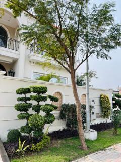 Chodhry Villa, Unwind and Relax - Lahore - 8