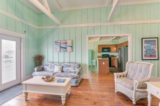 Walk to Beach Home with Hot Tub and Deck in Gilchrist - 8