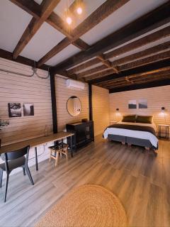Herco Suites - - 0